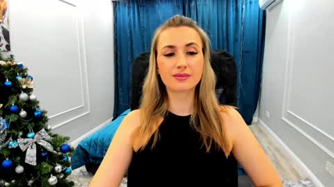 Olivia online show from 01.12.25