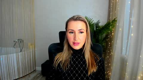 Olivia online show from 01.20.25