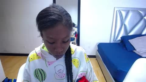 goldenn_ass1 online show from 12.04.25