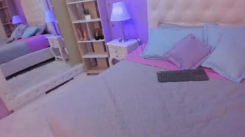 goldentemptation_ online show from 02.06.26