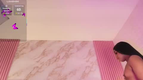 goldilockss15 online show from 11.18.25