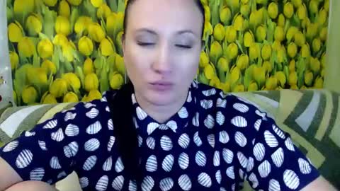 Snapshot of goldmoonn chatting on 01.11.25 goldmoonn online show from 01.11.25