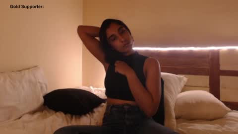 Snapshot of goldpirl chatting on 04.08.26 Aasha y David GoldPirl. online show from 04.08.26