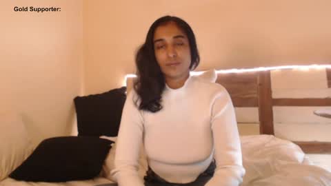 Snapshot of goldpirl chatting on 04.10.26 Aasha y David GoldPirl. online show from 04.10.26