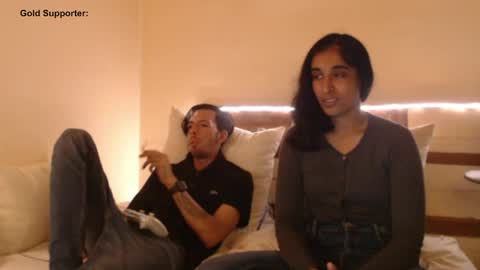 Snapshot of goldpirl chatting on 04.12.26 Aasha y David GoldPirl. online show from 04.12.26