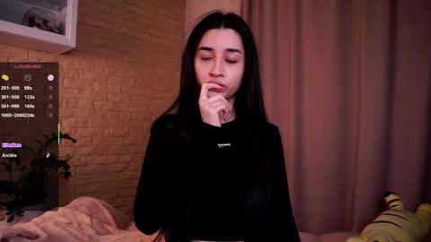 angel online show from 10.26.25