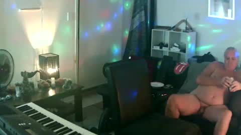 goldyguy011 online show from 11.30.25