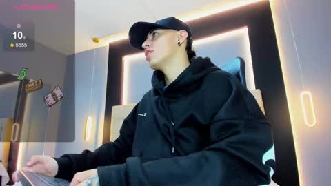 Snapshot of good_sheep chatting on 02.01.26 good_sheep online show from 02.01.26