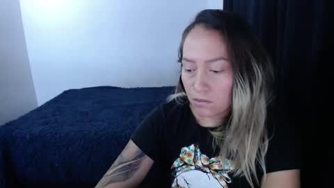 Snapshot of good_trip_love__ chatting on 01.22.25 nathalia online show from 01.22.25