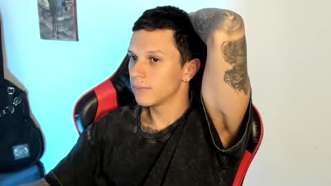 Snapshot of goodboy69i chatting on 02.22.26 goodboy69i online show from 02.22.26