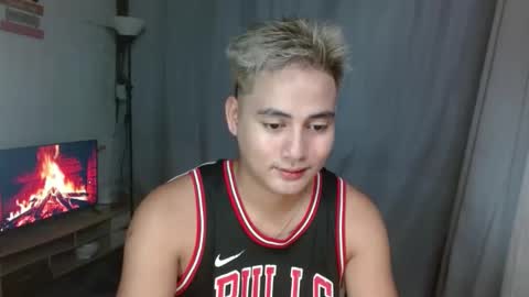 Snapshot of goodcaresweetboy chatting on 12.31.24 FORD online show from 12.31.24