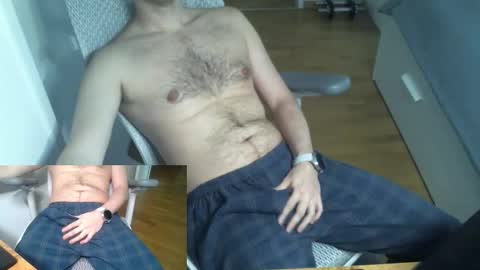 Snapshot of goodfucklover chatting on 12.20.25 goodfucklover online show from 12.20.25