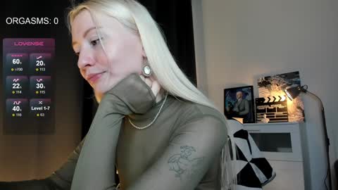 SOPHIE online show from 12.15.24
