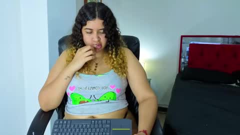 Goodgirlxxxl online show from 04.28.26