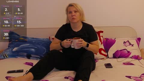 Snapshot of goodluckangel chatting on 02.03.25 Elysa online show from 02.03.25