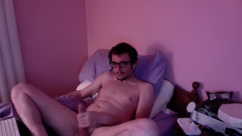 Snapshot of gooner4life88 chatting on 09.28.25 gooner4life88 online show from 09.28.25