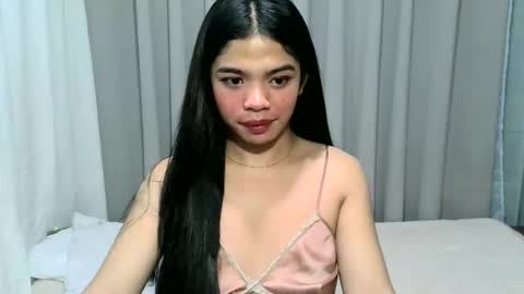 gorgeouspinay_gwen online show from 03.19.26