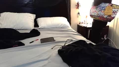 Snapshot of gothbaby305 chatting on 10.28.25 gothbaby305 online show from 10.28.25