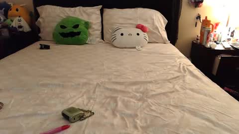 Snapshot of gothbaby305 chatting on 10.30.25 gothbaby305 online show from 10.30.25