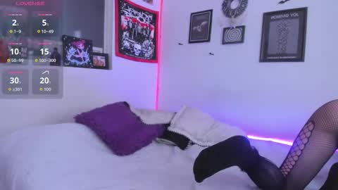 Snapshot of gothic_do11 chatting on 03.22.26 hi my name is Elizabeth nice to meet you online show from 03.22.26