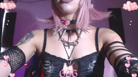        online show from 09.30.25