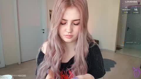 Snapshot of gothkittys chatting on 02.13.26 traumfrau Kira angel face devil eyes I SELL A LOT VIDEO IN GALLERY online show from 02.13.26