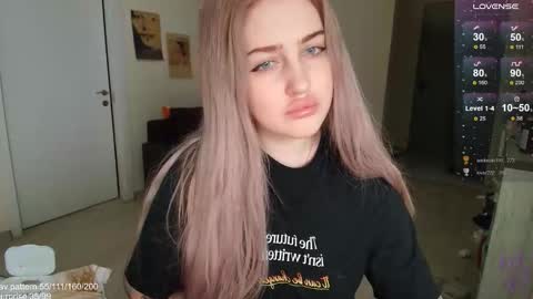 Snapshot of gothkittys chatting on 02.14.26 traumfrau Kira angel face devil eyes I SELL A LOT VIDEO IN GALLERY online show from 02.14.26