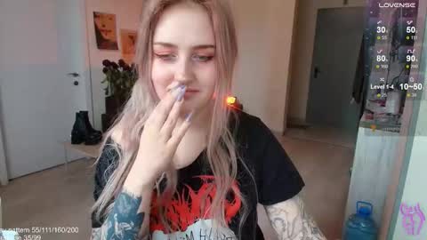 Snapshot of gothkittys chatting on 02.24.26 traumfrau Kira angel face devil eyes I SELL A LOT VIDEO IN GALLERY online show from 02.24.26