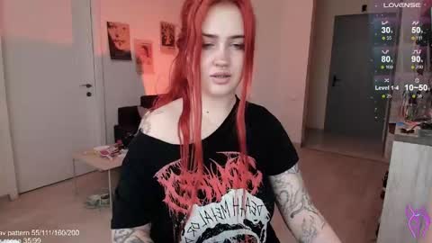 traumfrau Kira angel face devil eyes I SELL A LOT VIDEO IN GALLERY online show from 05.06.26