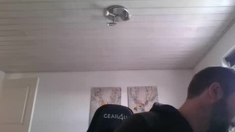 Snapshot of gottalop chatting on 02.18.26 gottalop online show from 02.18.26