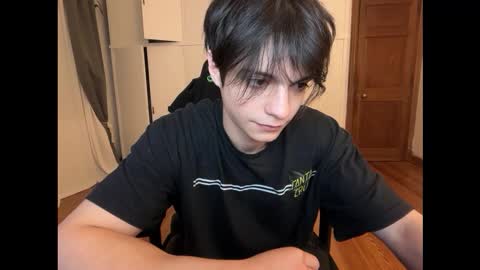 Creamcouple online show from 12.22.25