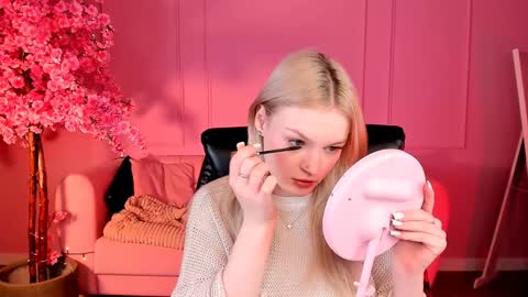 Grace Glamour online show from 01.06.25