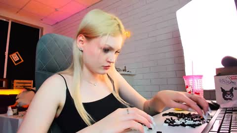 Grace Glamour online show from 01.09.25