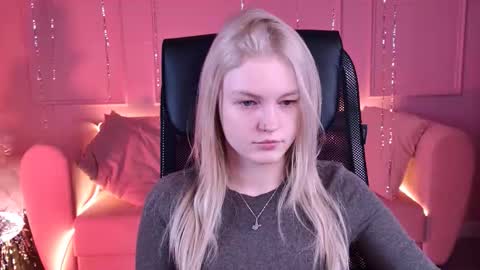 Grace Glamour online show from 02.03.26