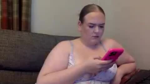 Grace Loves online show from 07.28.26