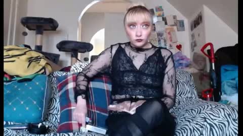 gracielynne1989 online show from 04.21.26