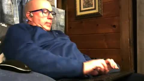 Snapshot of granitebuckeye1969 chatting on 11.21.25 granitebuckeye1969 online show from 11.21.25