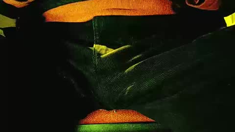 Snapshot of grapefruit chatting on 01.04.25 grapefruit online show from 01.04.25