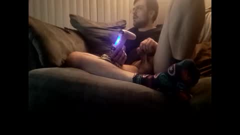 Snapshot of gratiotony chatting on 03.01.25 Get US to 1000 you wont be disapointed online show from 03.01.25