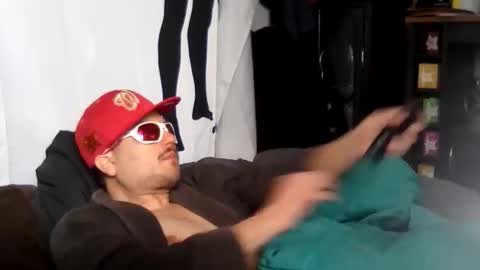 Get US to 1000 you wont be disapointed online show from 12.14.25