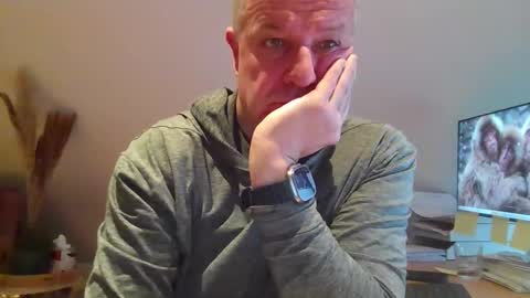 grau197077 online show from 02.11.26