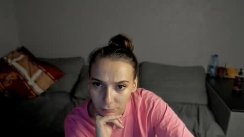 Anna online show from 02.05.26