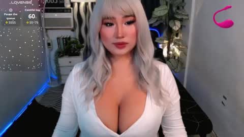 PAULATHEONE online show from 06.12.26