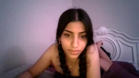 greencheek0 online show from 11.02.25