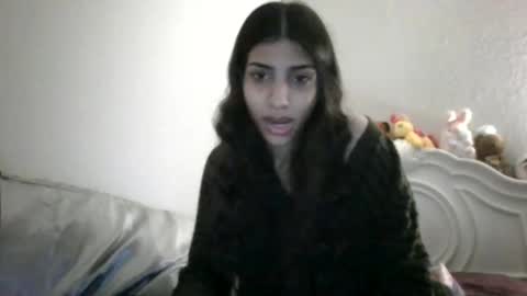 greencheek0 online show from 11.14.25