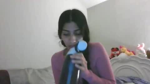 greencheek0 online show from 11.18.25