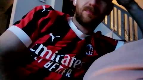 Snapshot of greendiamon chatting on 01.12.25 greendiamon online show from 01.12.25