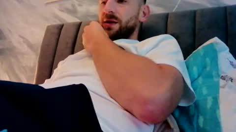 Snapshot of greendiamon chatting on 10.14.25 greendiamon online show from 10.14.25