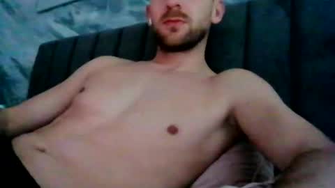 Snapshot of greendiamon chatting on 01.09.26 greendiamon online show from 01.09.26