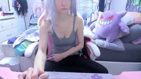 Snapshot of greeneyedlovexo chatting on 02.12.25 GreenEyedLovexo online show from 02.12.25